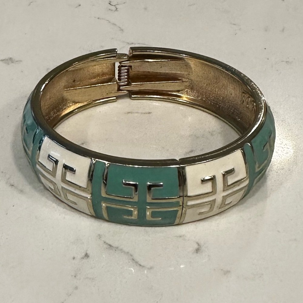 Fornash Enamel Hinged Bangle Bracelet Turquoise & White with GOLD Tone